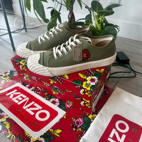 Kenzo School Low Top Sneakers size 44(US 10 Men) - Picture 1 of 6